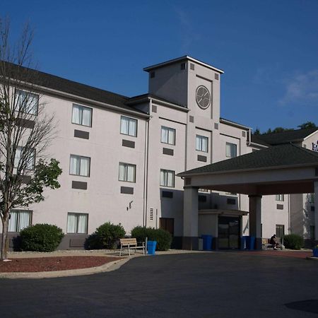 Baymont By Wyndham Portage Hotel Екстериор снимка