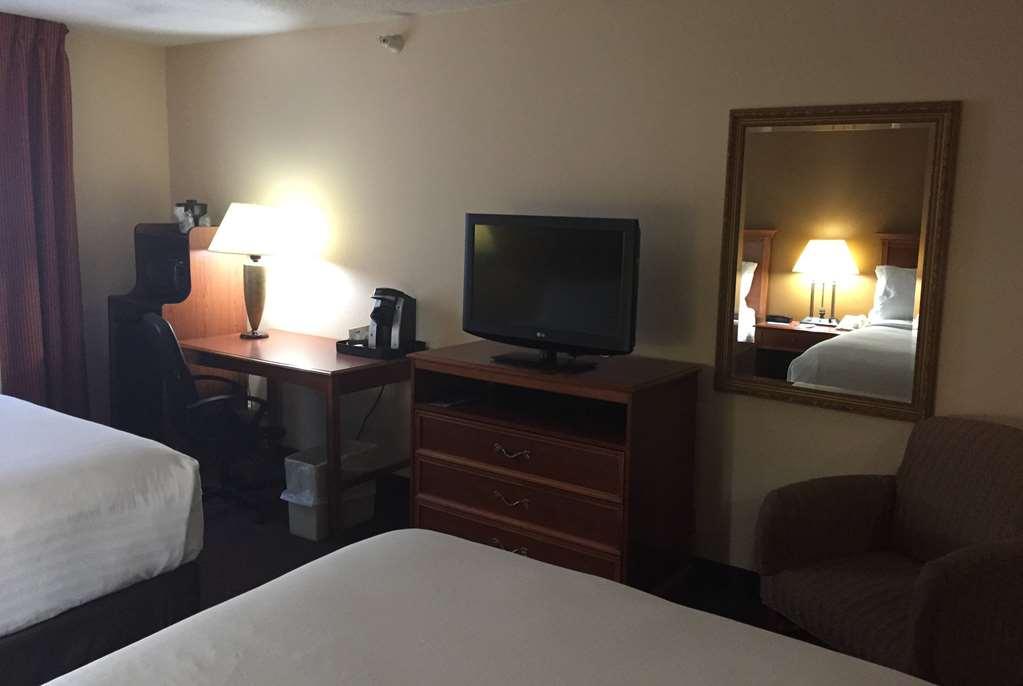 Baymont By Wyndham Portage Hotel Стая снимка