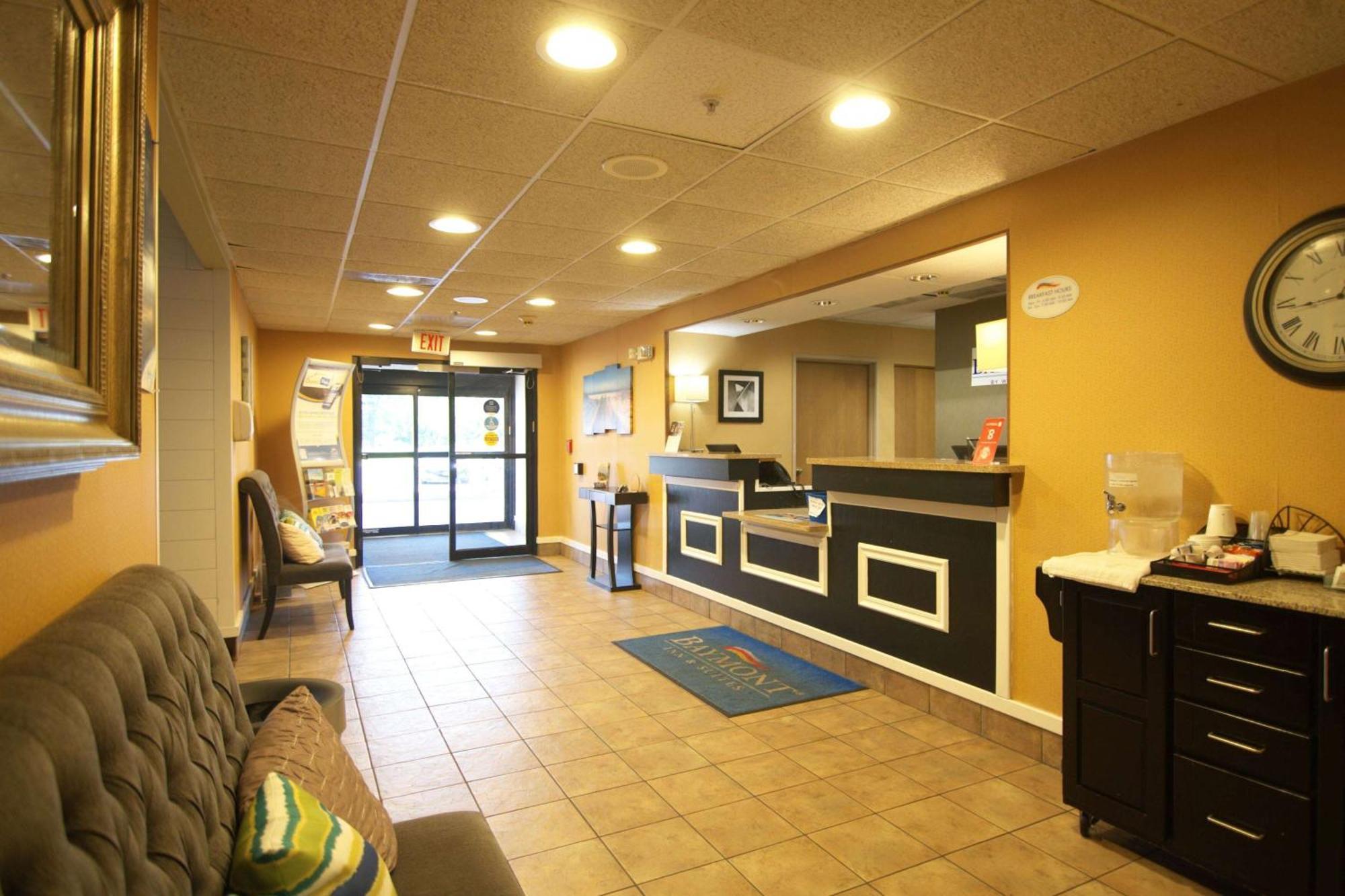 Baymont By Wyndham Portage Hotel Екстериор снимка